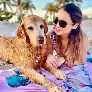 Meet your Posher, Dana